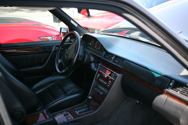 Illustration for article titled Supercar Sunday. Here are pictures.